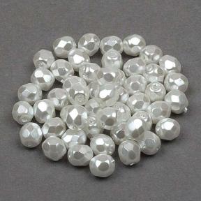 Fire polished 4 mm Bright White