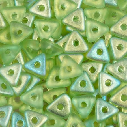 Tri-bead 4 мм Peridot AB Matted