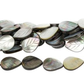 Перламутр черный листики 20х15 мм