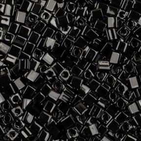 Бисер Square Beads 3 mm Непрозрачный черный