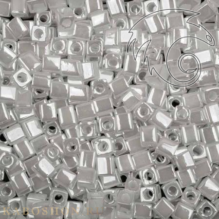 Бисер Square Beads 4 mm Цейлон жемчужно-белый SB-04-0420