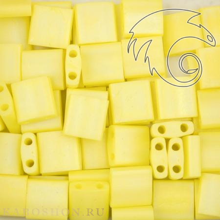 Бисер Tila Радужный матовый непрозрачный желтый TL-0404FR