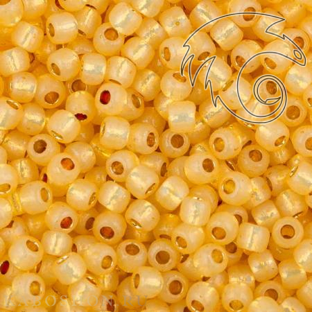 Бисер Toho PF Внутреннее серебрение молочный светлый топаз TR-11-PF2110