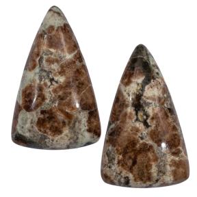 Гранат с везувианитом в кварце (пара)