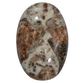 Гранат с везувианитом в кварце