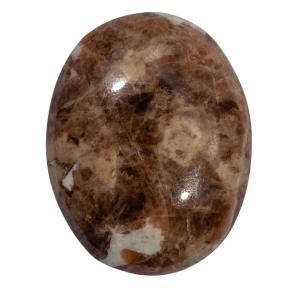 Гранат с везувианитом в кварце