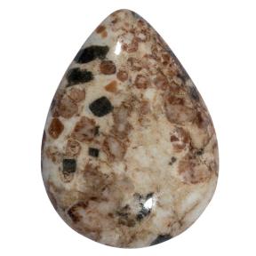 Гранат с везувианитом в кварце