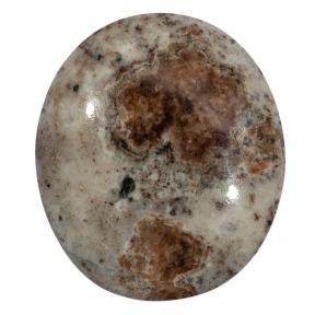 Гранат с везувианитом в кварце