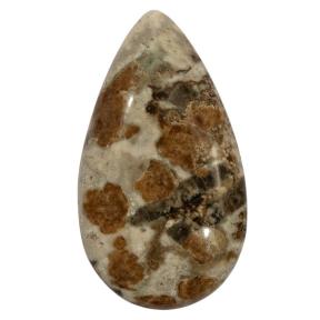 Гранат с везувианитом в кварце