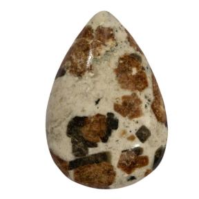 Гранат с везувианитом в кварце