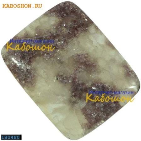 Лепидолит в кварце