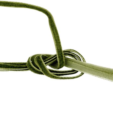 Лента бархатная 3 мм оливковая (10м)